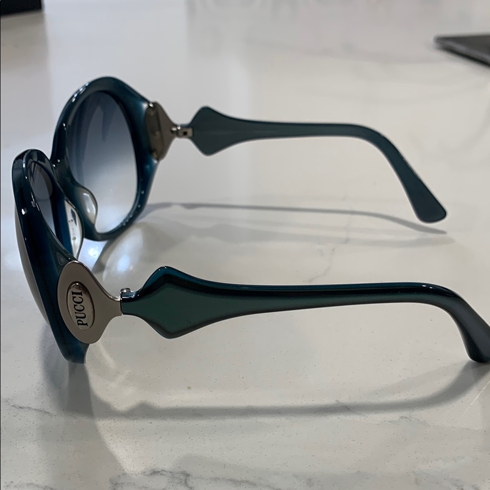 Emilio Pucci Elegant Blue Sunglasses - Picture 2 of 6